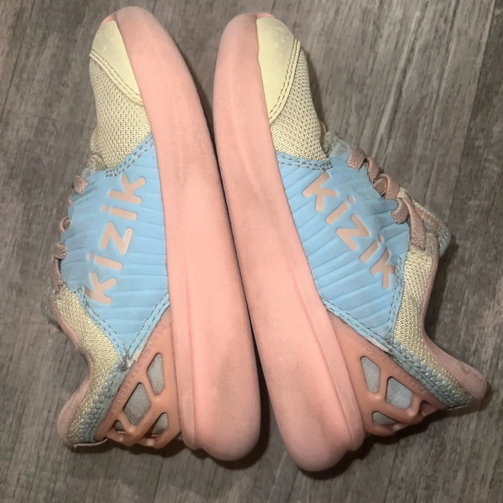KIZIK - Pink Blue yellow Athletic Sneakers toddler girl SIZE 10